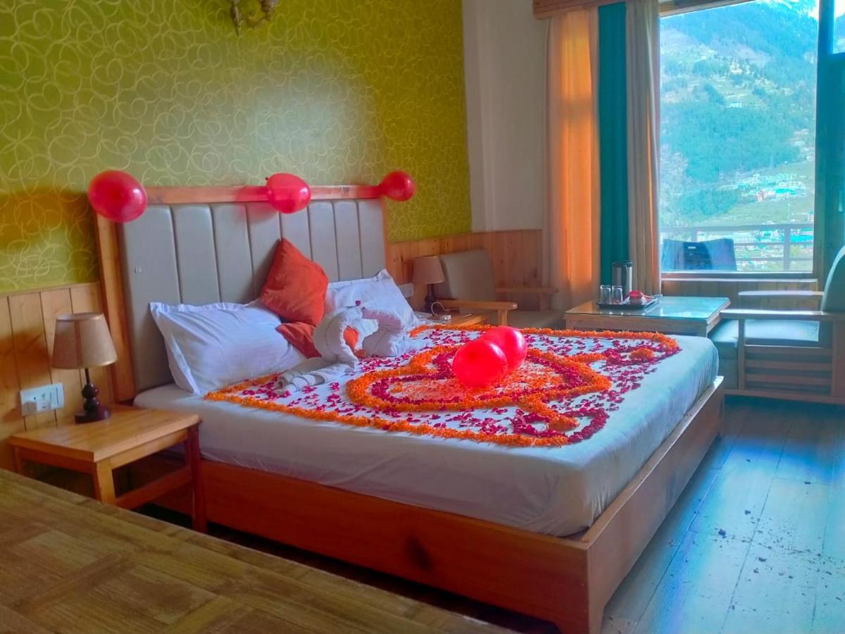 Hotel Seven Hills Manali Exterior foto